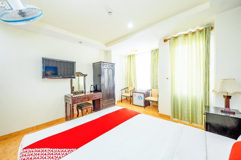 Oyo 243 Eden Hotel Nha Trang Exterior foto